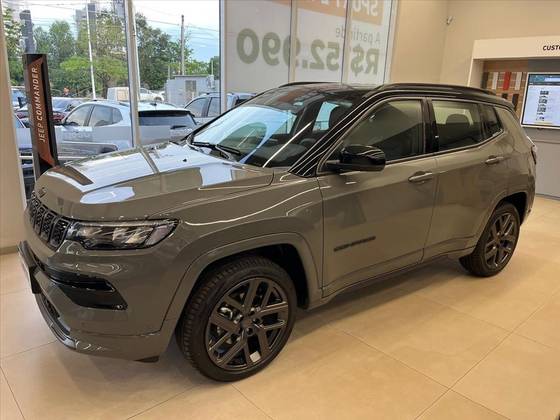 JEEP COMPASS 1.3 T270 TURBO FLEX S AT6 JEEP COMPASS 1.3 T270 TURBO FLEX S AT6